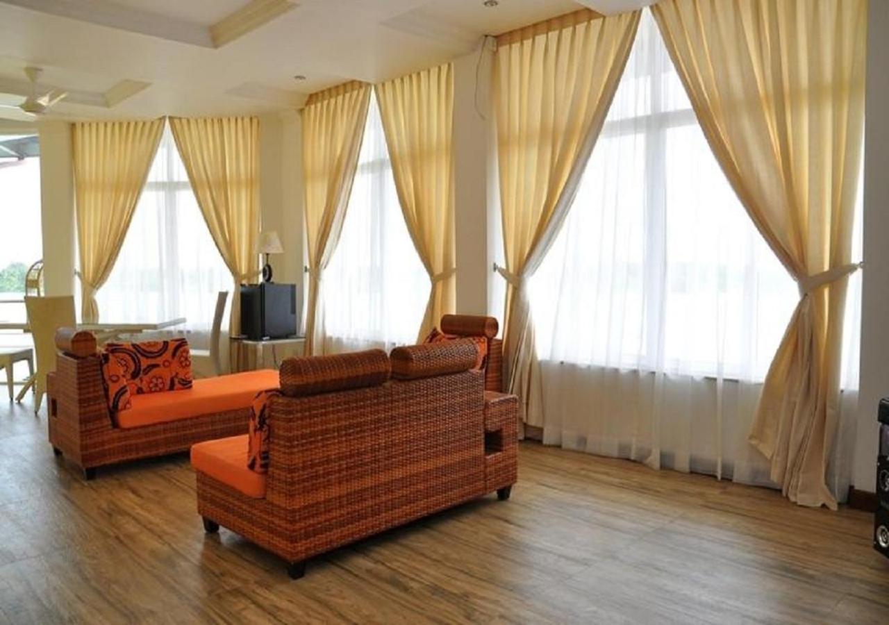 Hotel East Lagoon Batticaloa Dış mekan fotoğraf