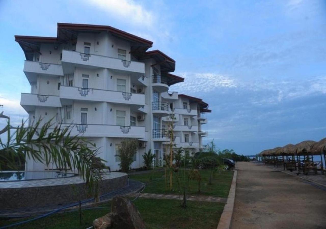 Hotel East Lagoon Batticaloa Dış mekan fotoğraf