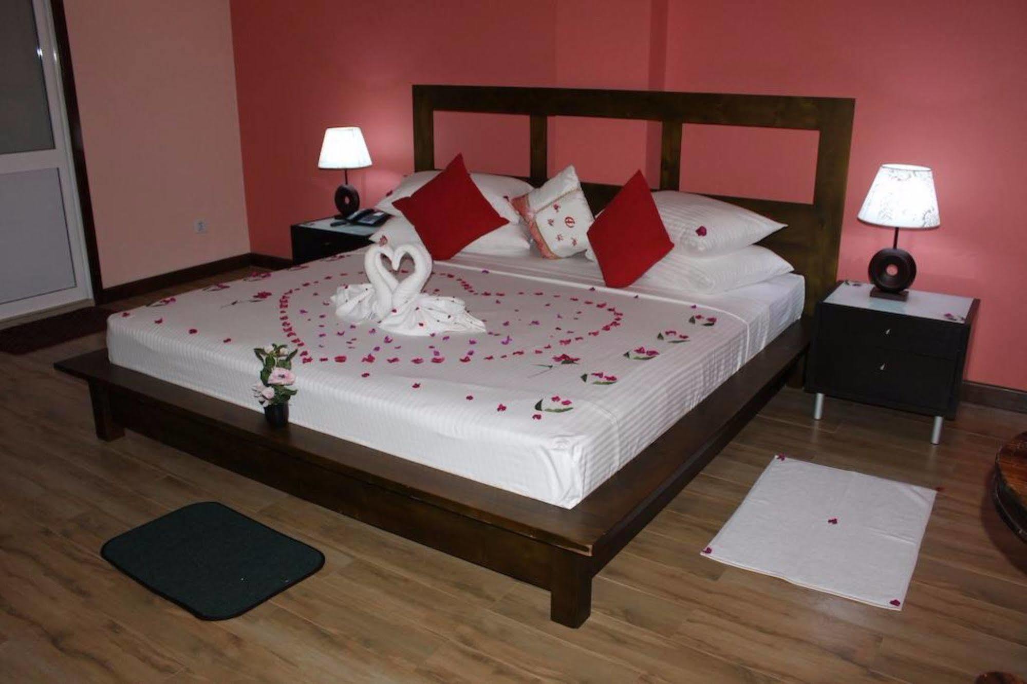 Hotel East Lagoon Batticaloa Dış mekan fotoğraf